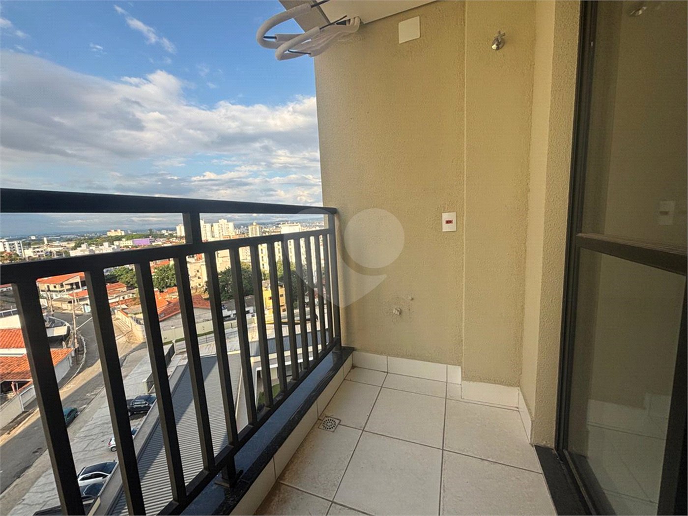 Apartamento à venda com 2 quartos, sendo 1 suíte, em Vila Barão, Sorocaba, SP