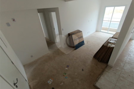 Apartamento à venda com 2 quartos, sendo 1 suíte, em Bairro do Cambará, São Roque, SP