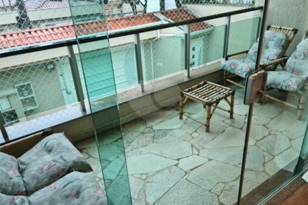 Casa à venda com 5 quartos, sendo 1 suíte, em Vila Lavínia, Mogi das Cruzes, SP