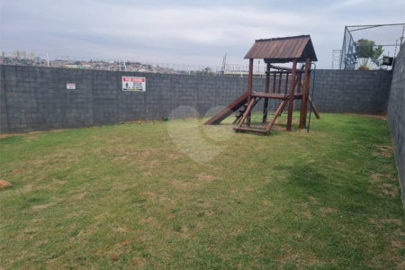 Casa à venda com 3 quartos, sendo 1 suíte,  no condomínio Bella Vista, Sorocaba - SP