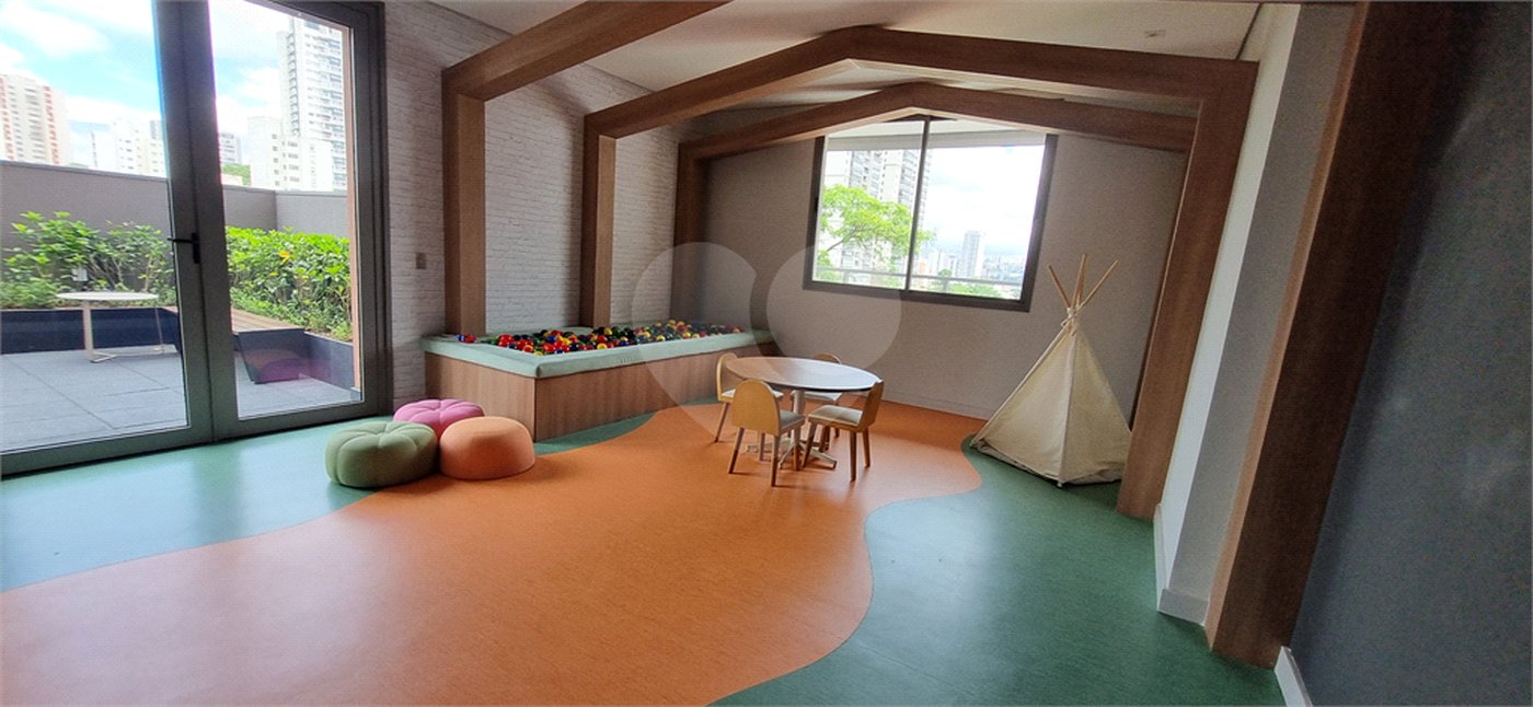 Apartamento à venda com 3 suítes em Chácara Santo Antônio, São Paulo, SP