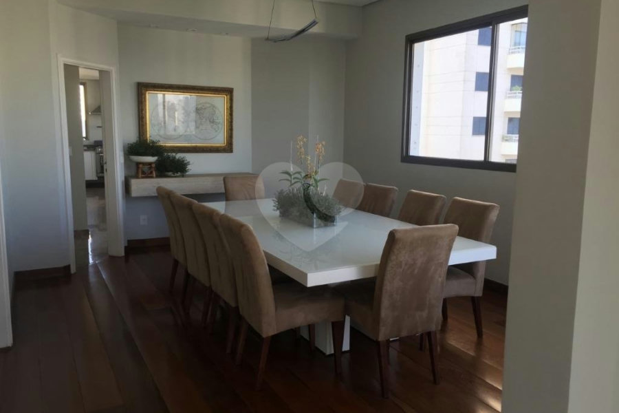 Apartamento à venda ou para alugar com 4 suítes em Morumbi, São Paulo, SP
