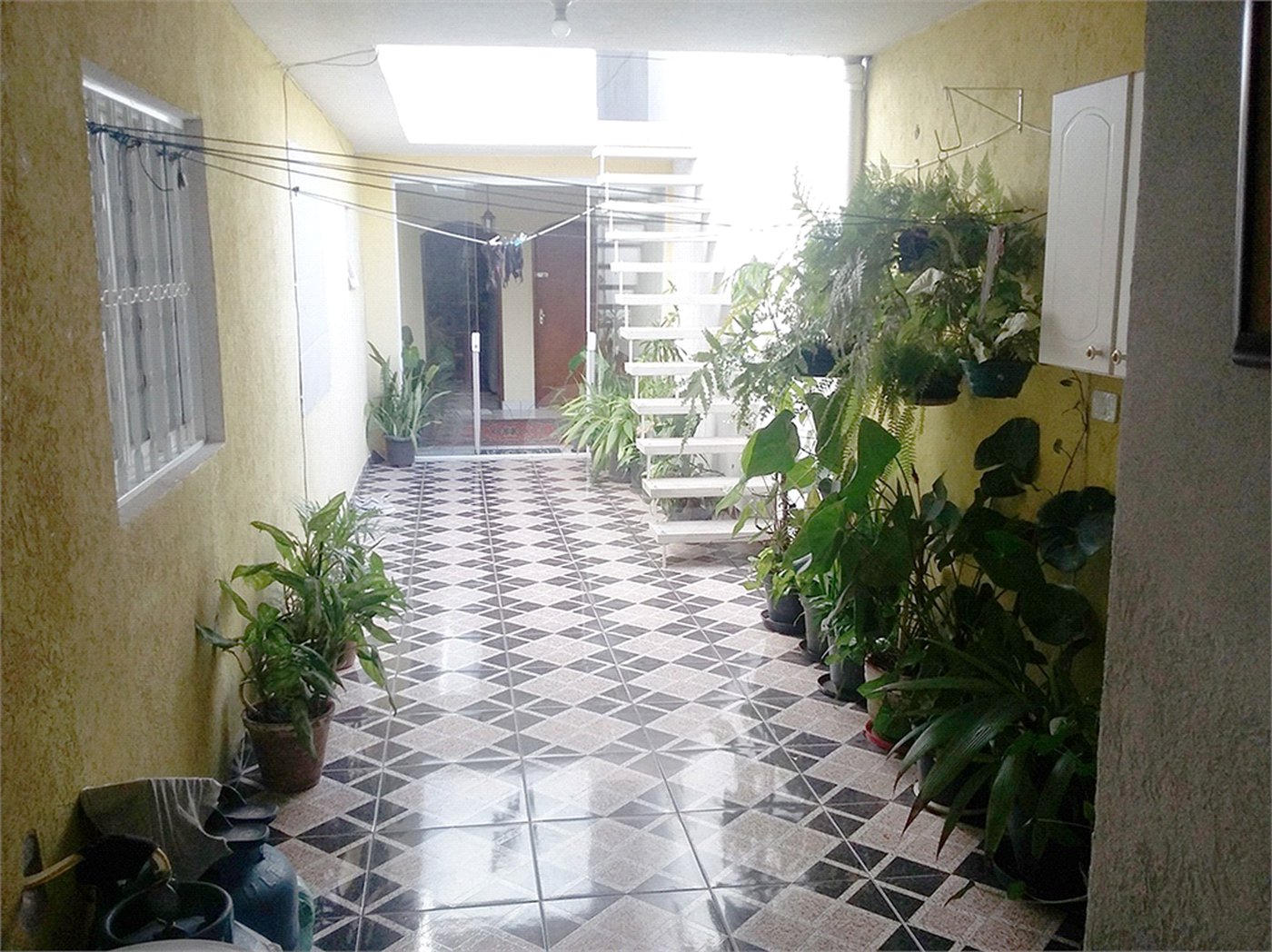 Sobrado à venda com 3 quartos em Jardim Macedônia, São Paulo, SP