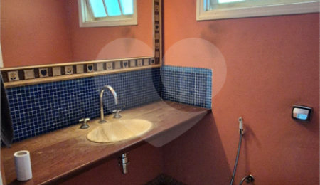 Casa à venda com 3 quartos, sendo 1 suíte,  no condomínio Vinhas da Vista Alegre - Lado Sede, Vinhedo - SP