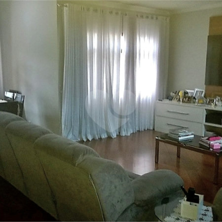 Sobrado à venda com 6 quartos, sendo 4 suítes, em Tucuruvi, São Paulo, SP
