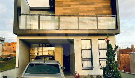 Casa à venda com 3 quartos, sendo 1 suíte,  em Residencial Horto Florestal Villagio, Sorocaba, SP