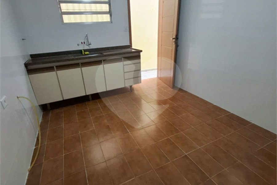 Casa à venda com 2 quartos em Penha, São Paulo, SP