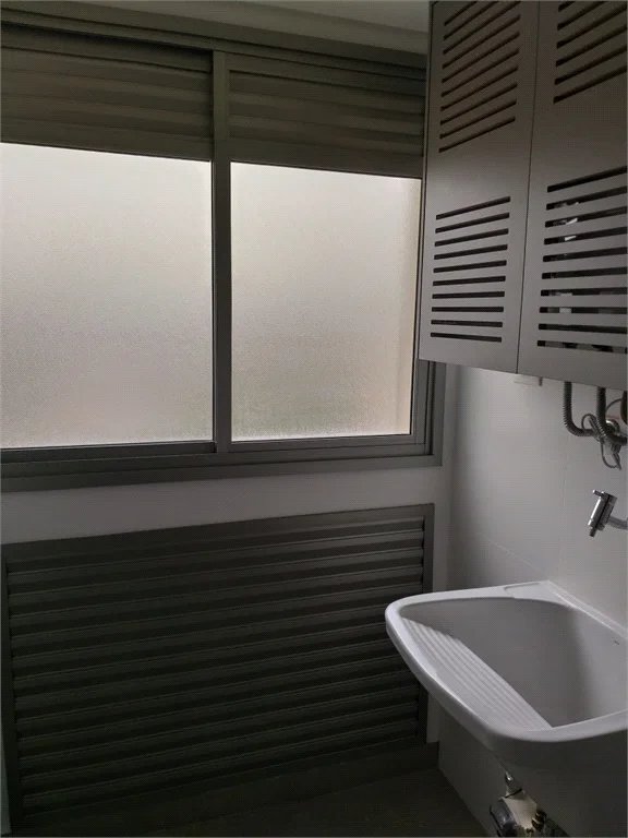 Apartamento à venda com 2 suítes em Lapa, São Paulo, SP