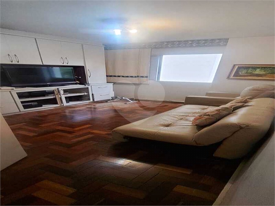 Apartamento à venda com 3 quartos, sendo 1 suíte, em Pinheiros, São Paulo, SP