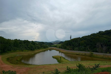 Terreno à venda no condomínio Portal Lamis, Bom Jesus dos Perdões - SP
