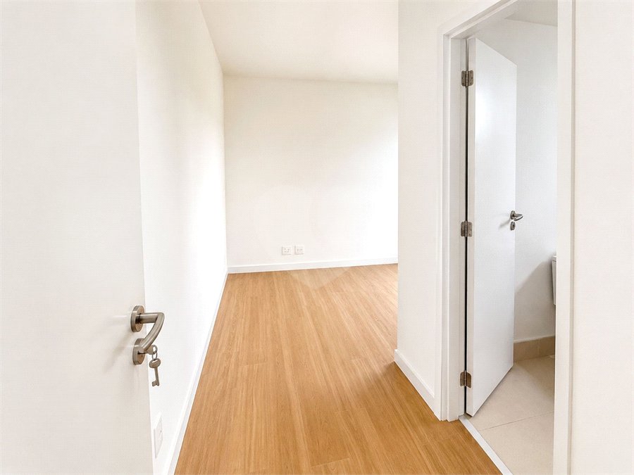 Apartamento à venda com 3 quartos, sendo 1 suíte, em Cézar de Souza, Mogi das Cruzes, SP