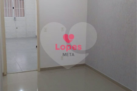 Casa à venda com 2 quartos no condomínio Campo Belo, São José dos Campos - SP