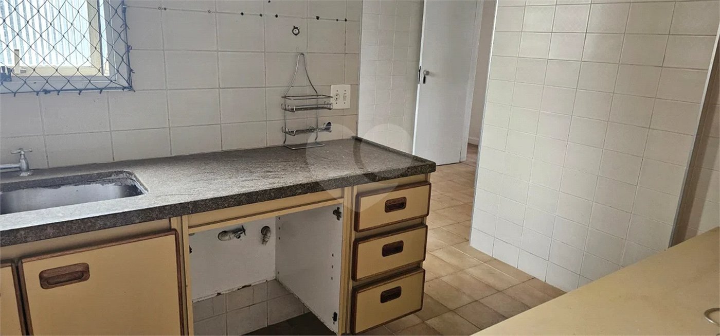 Apartamento à venda com 4 quartos, sendo 1 suíte,  em Jardim Ampliação, São Paulo, SP