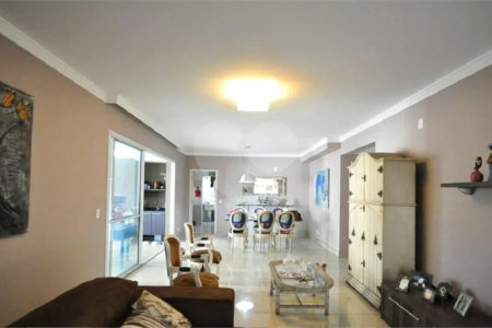 Apartamento à venda com 3 suítes em Vila Andrade, São Paulo, SP