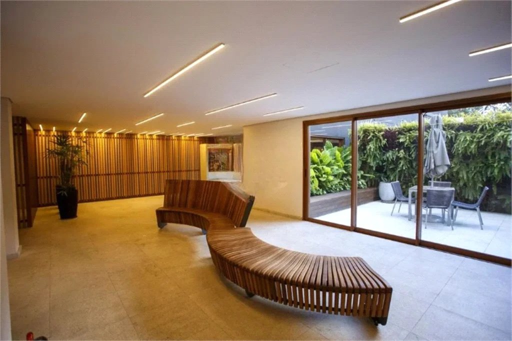 Apartamento à venda com 3 quartos, sendo 1 suíte, em Brooklin Novo, São Paulo, SP