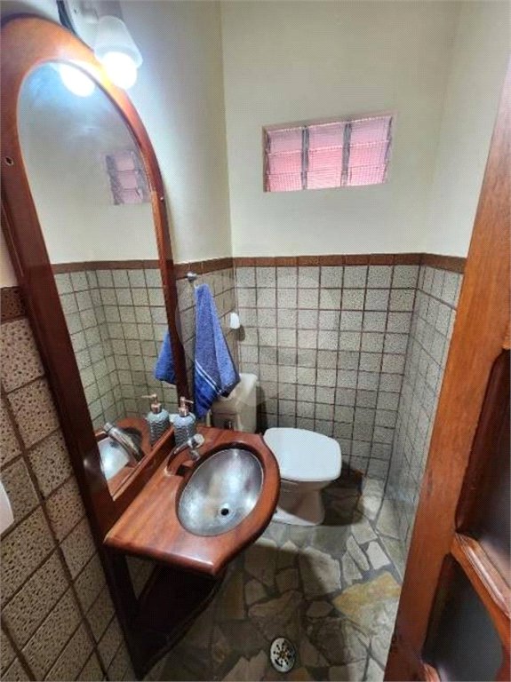 Casa à venda com 3 quartos, sendo 1 suíte, no Centro, Vinhedo, SP