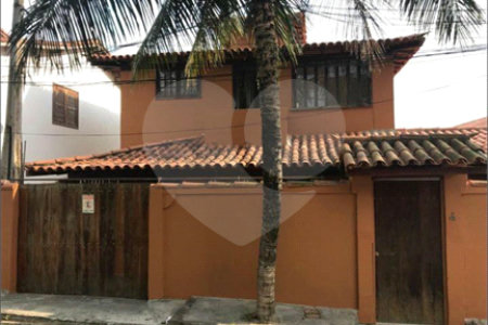 Casa à venda com 3 quartos em Geribá, Armação dos Búzios, RJ