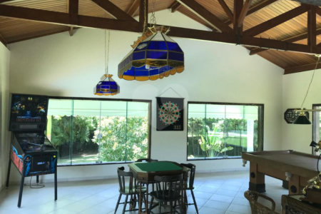 Casa à venda com 4 suítes no Centro, Guararema, SP