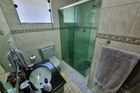 Casa à venda com 4 quartos, sendo 3 suítes, em Jardim Bonfiglioli, São Paulo, SP