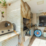Apartamento à venda com 3 suítes em Vila Cordeiro, São Paulo, SP