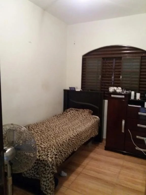 Sobrado à venda com 3 quartos, sendo 1 suíte, em Jardim Maria Duarte, São Paulo, SP