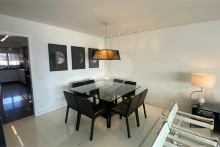 Apartamento à venda com 3 suítes em Vila Romana, São Paulo, SP
