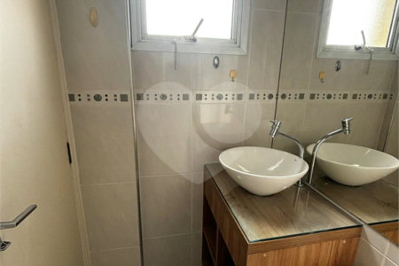 Apartamento à venda com 2 quartos, sendo 1 suíte,  em Santa Maria, São Caetano do Sul, SP