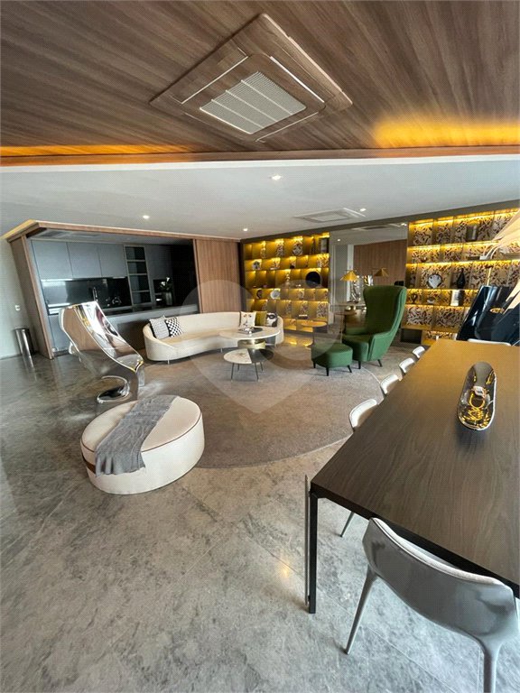 Apartamento à venda com 2 suítes em Indianópolis, São Paulo, SP