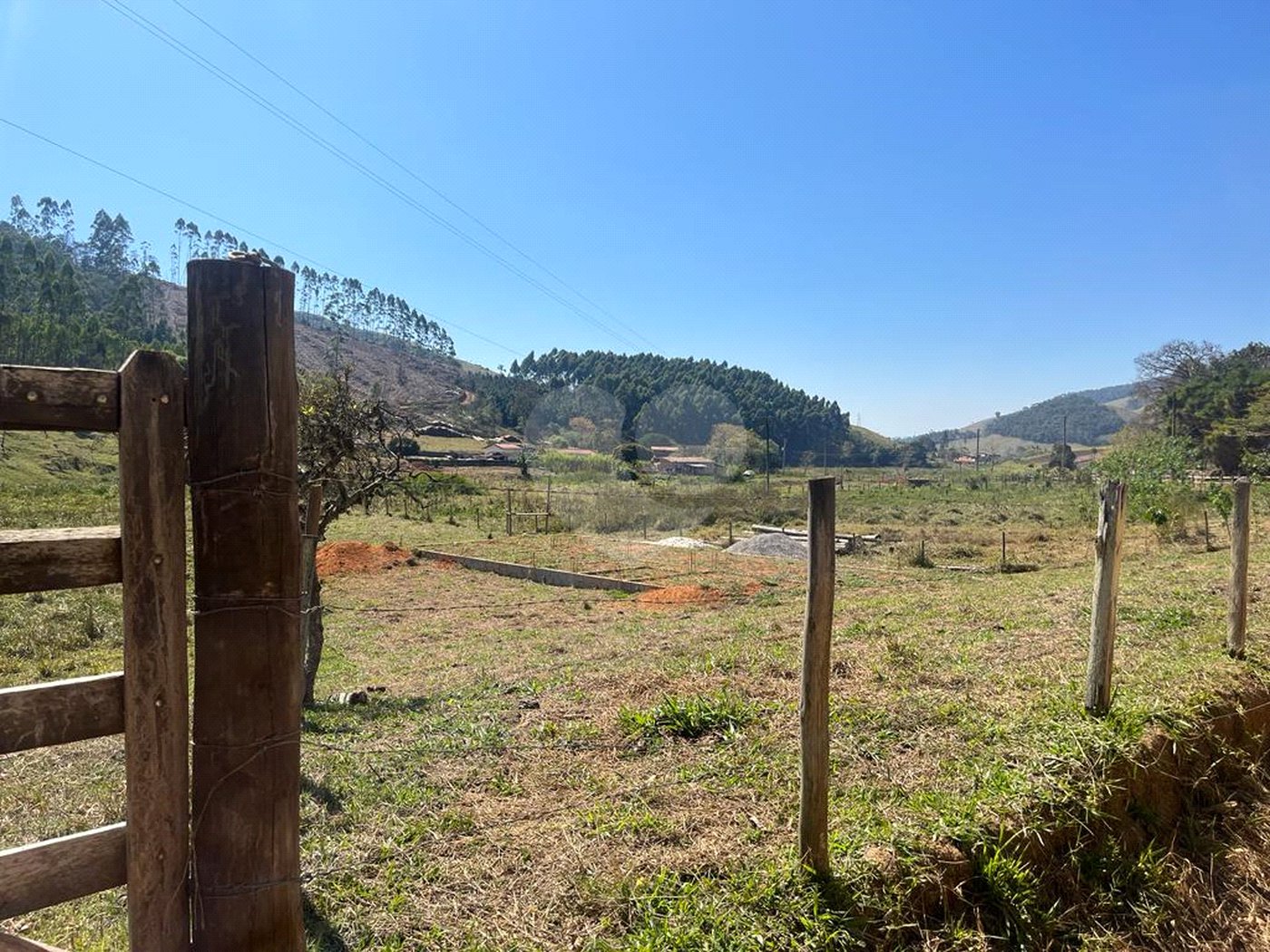 Terreno à venda em Área Rural de Paraibuna, Paraibuna, SP