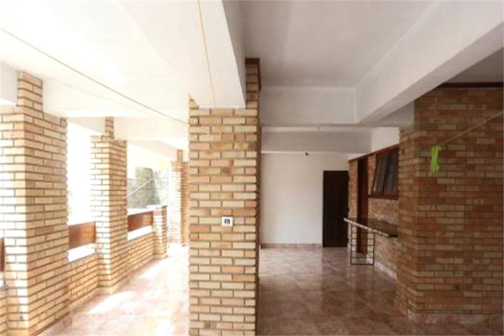 Sobrado à venda com 4 quartos, sendo 2 suítes, em Jardim Bonfiglioli, São Paulo, SP