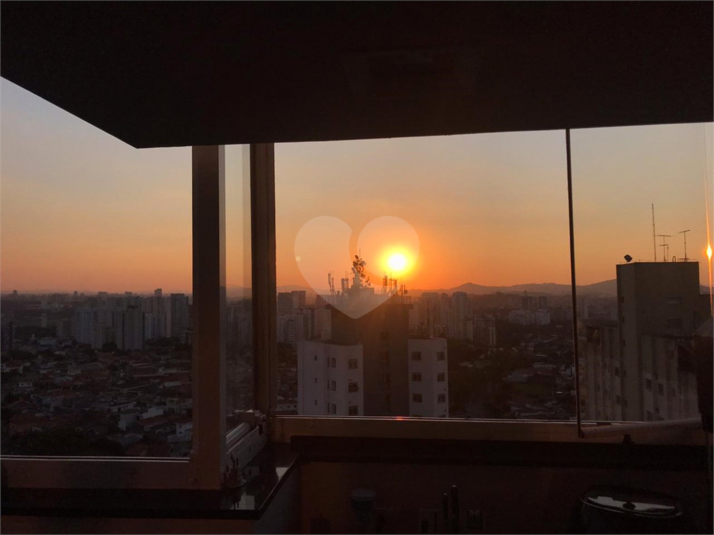 Cobertura à venda com 3 quartos, sendo 1 suíte,  em Alto da Lapa, São Paulo, SP