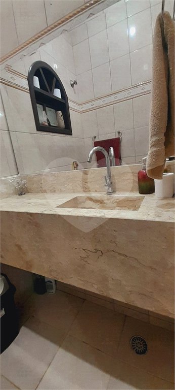 Casa à venda com 3 quartos, sendo 1 suíte,  em Vila Nova Cintra, Mogi das Cruzes, SP