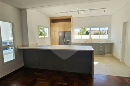 Casa à venda com 3 suítes no condomínio Palma de Mallorca Private Houses, São Paulo - SP