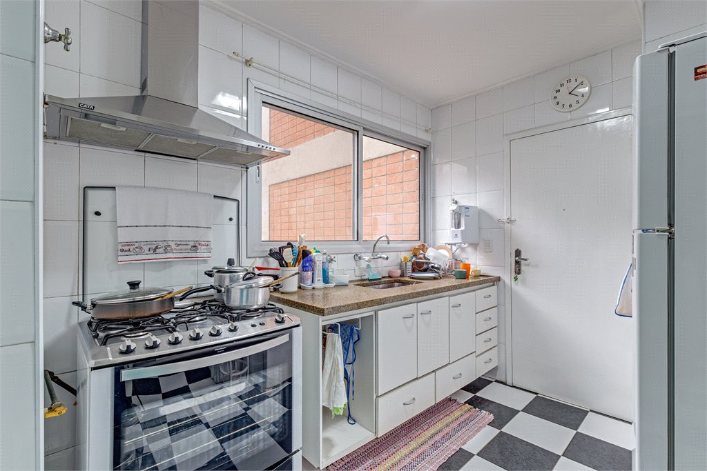 Apartamento à venda com 4 quartos, sendo 2 suítes, em Jardim Marajoara, São Paulo, SP