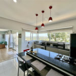 Casa à venda com 3 suítes no condomínio Golf Village, Carapicuíba - SP