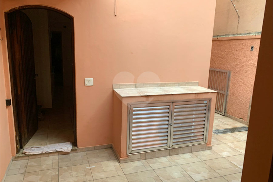 Sobrado à venda com 3 quartos, sendo 1 suíte, em Tremembé, São Paulo, SP