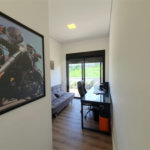 Casa à venda com 6 quartos, sendo 5 suítes, no condomínio Jardim Primavera, Louveira - SP