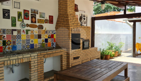 Sobrado à venda com 5 quartos, sendo 4 suítes,  em Brooklin Velho, São Paulo, SP