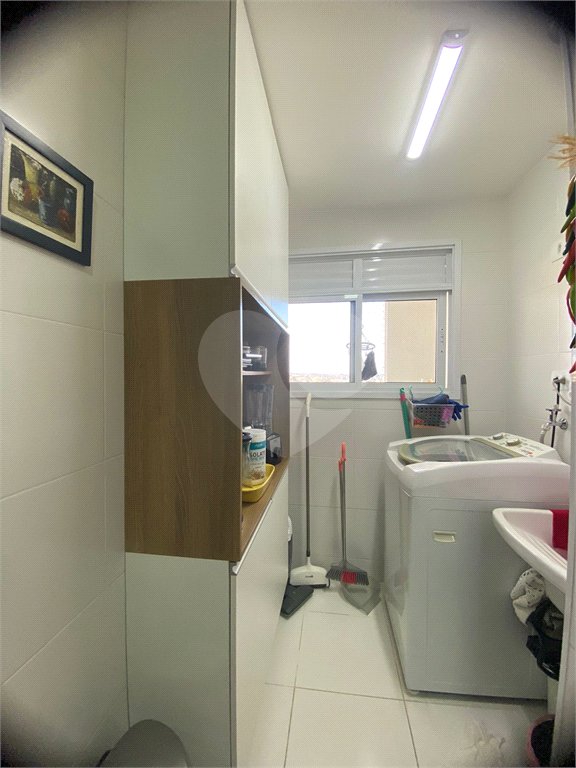 Apartamento à venda com 2 quartos, sendo 1 suíte,  em Jardim Califórnia, Jacareí, SP