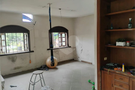 Casa à venda com 7 quartos, sendo 2 suítes,  em Brooklin Paulista, São Paulo, SP