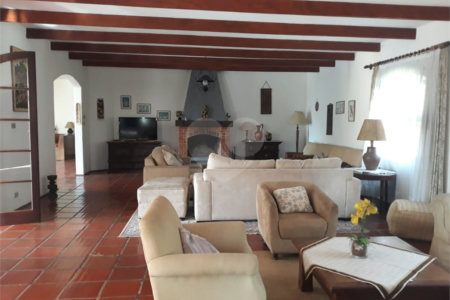 Sítio à venda com 5 quartos, sendo 3 suítes,  em Planalto Verde, São Roque, SP