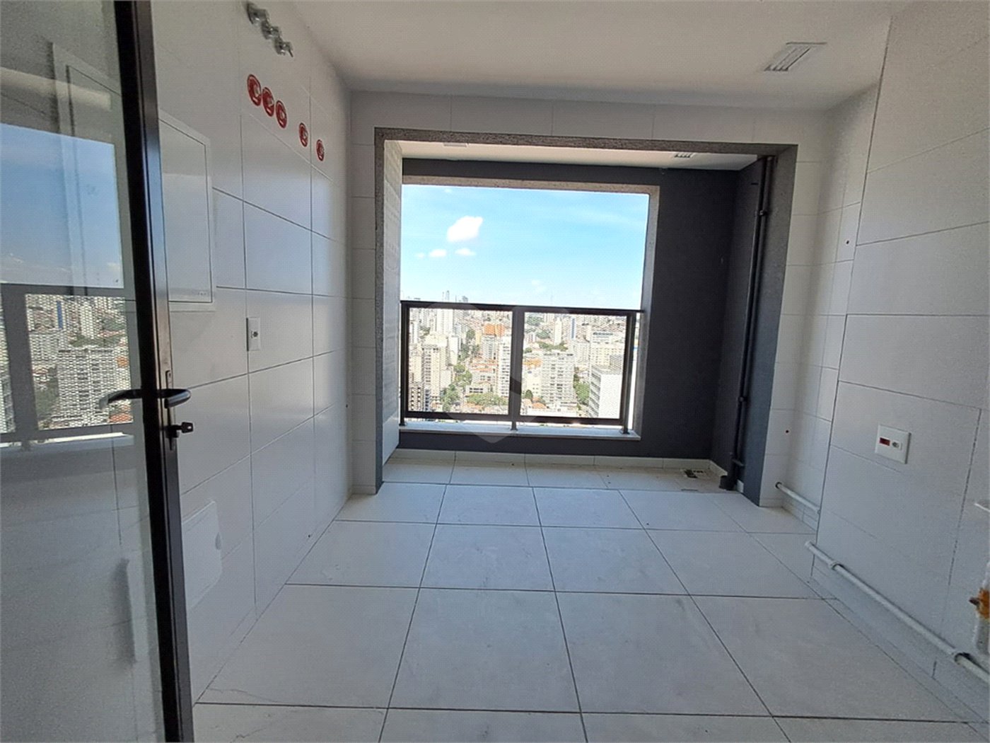 Apartamento à venda com 3 suítes em Perdizes, São Paulo, SP