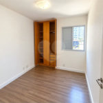 Apartamento de 44 m² com 2 dormitórios, varanda integrada e 1 vaga na Vila Guarani