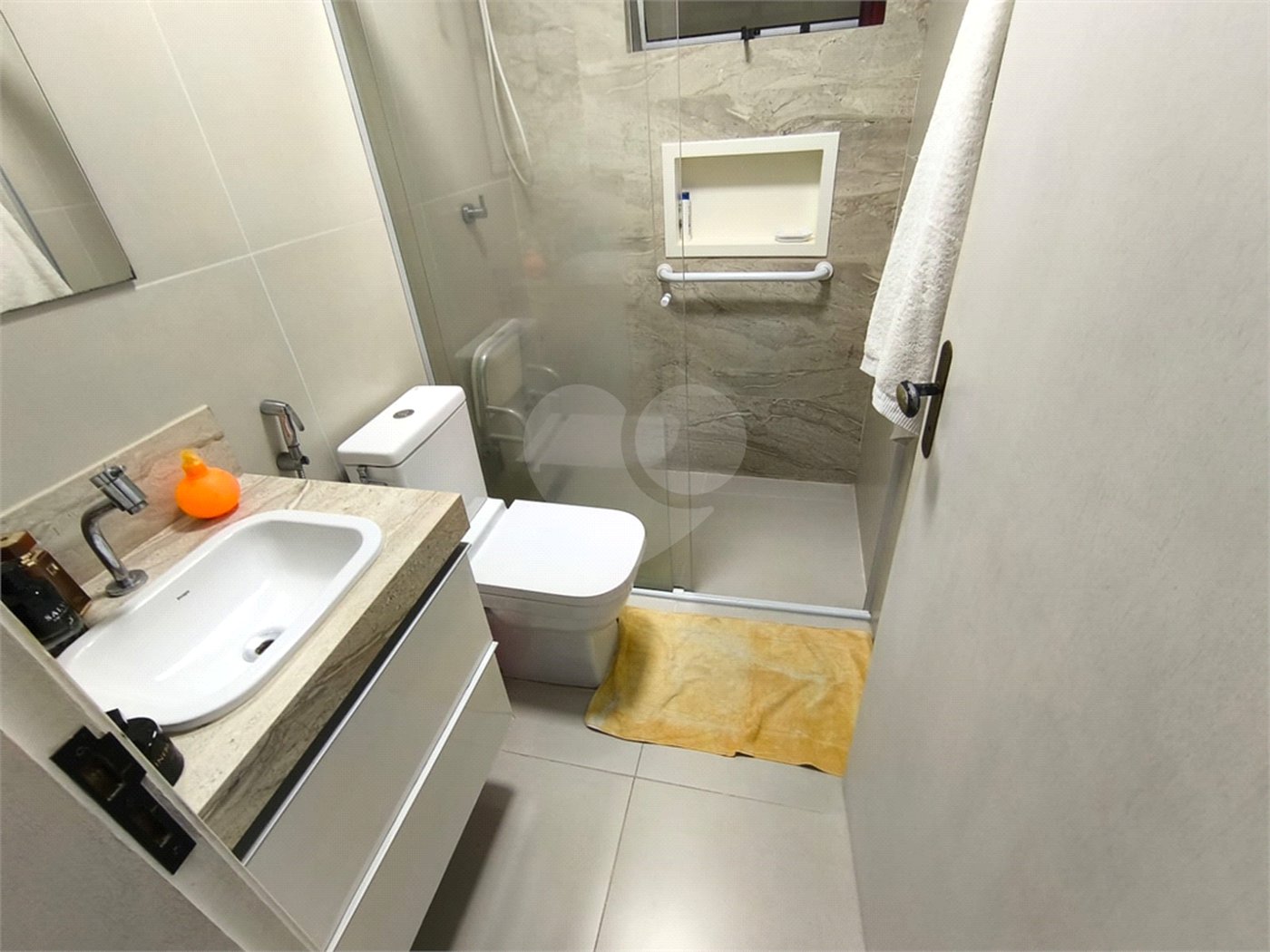 Casa à venda com 3 quartos, sendo 1 suíte, em Umarizal, São Paulo, SP