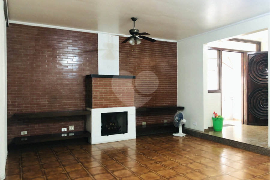 Sobrado à venda com 4 quartos, sendo 1 suíte, em Santana, São Paulo, SP