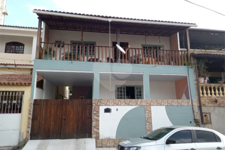 Casa à venda com 4 quartos, sendo 1 suíte, em Campo Grande, Rio de Janeiro, RJ