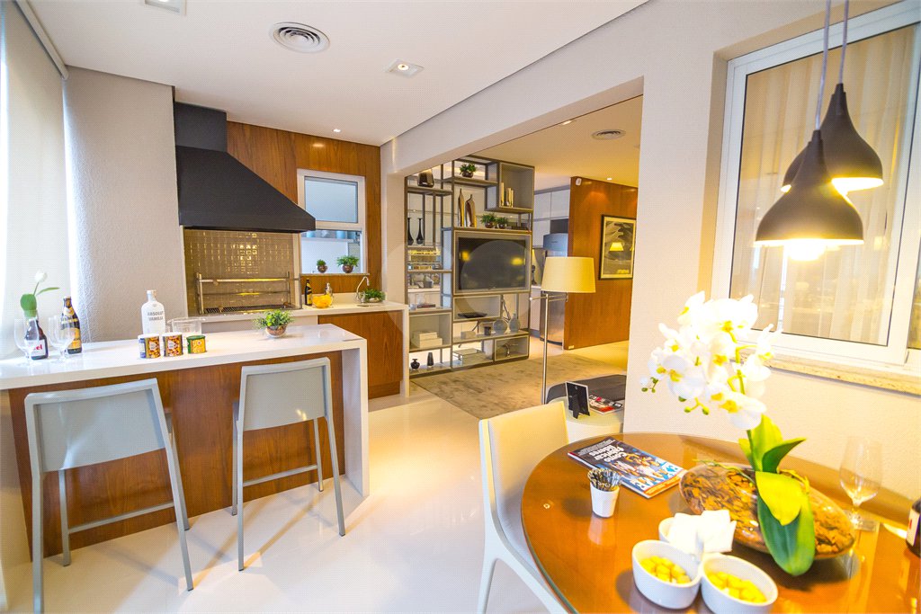 Apartamento à venda com 2 quartos em Vila Suzana, São Paulo, SP