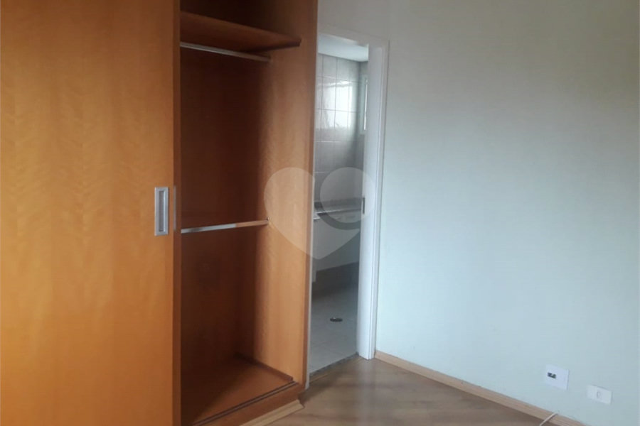 Apartamento à venda com 3 quartos, sendo 1 suíte,  em Parada Inglesa, São Paulo, SP