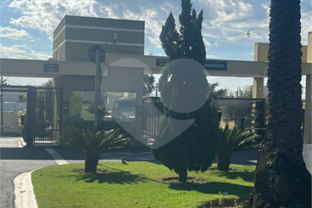 Casa à venda ou para alugar com 2 quartos, sendo 4 suítes, no condomínio Residencial Jardim Bréscia, Indaiatuba - SP