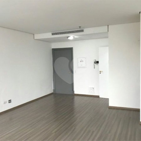 Sala à venda em Cidade Monções, São Paulo, SP